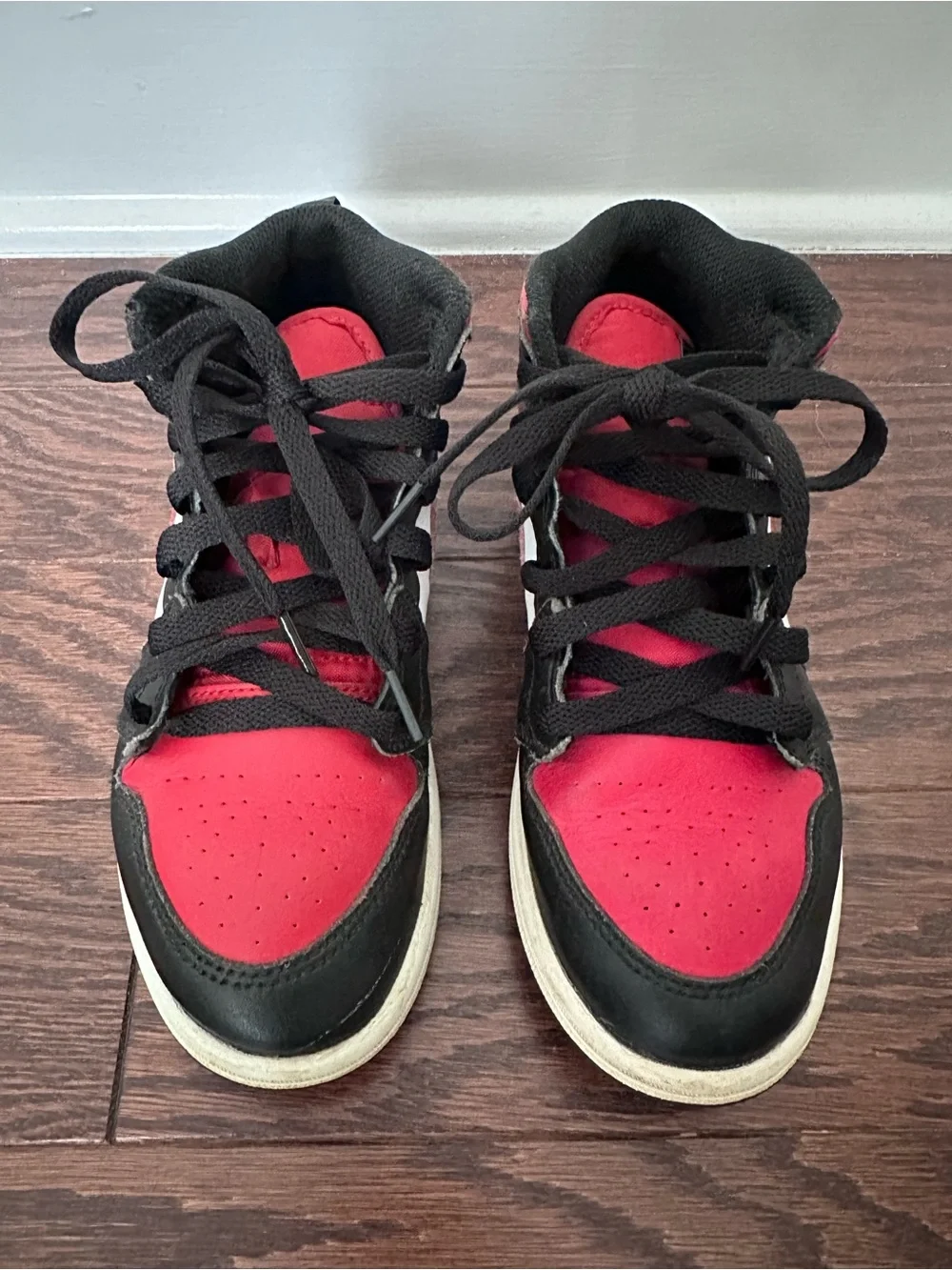 Kids Nike Air Jordan 1 Mid Sneakers Red White and Black Size 2Y